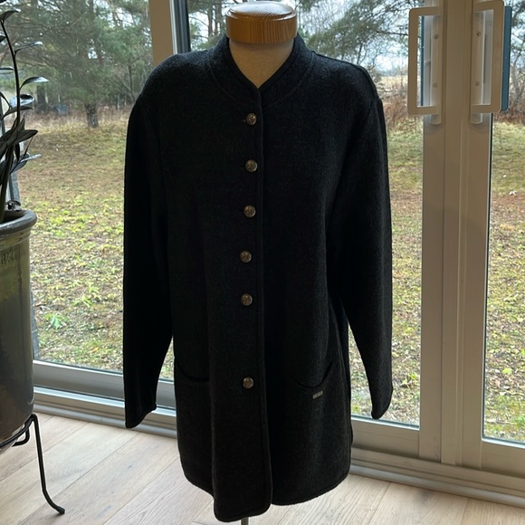 EUC Geiger wool coat - Picture 1 of 11